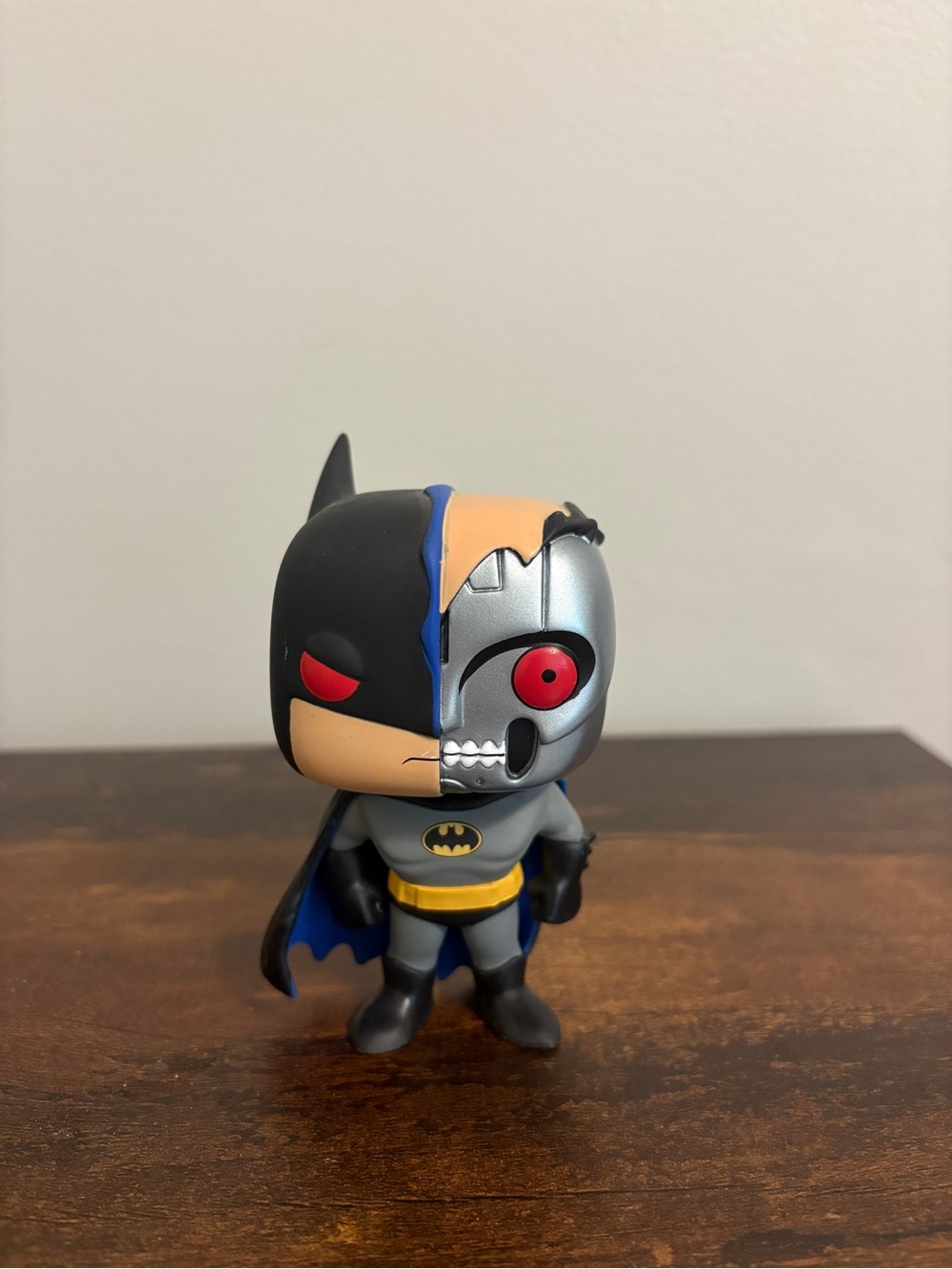 Batman (Robot) Funko Pop 193